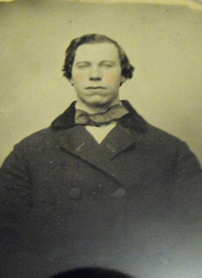 ”Dovada că există călătorie în timp”. Cinci fotografii șocante