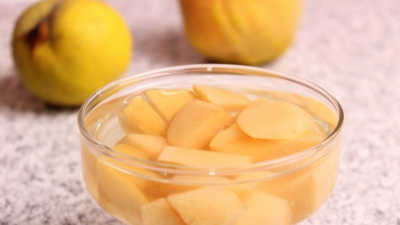 REŢETĂ. Cum prepari cel mai bun compot de gutui. E foarte simplu!