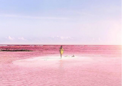 Misterul lagunei roz. Locul de pe pământ care pare ireal 