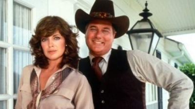 O mai ţii minte pe Sue Ellen, din "Dallas"? Uite cum arată actriţa acum, la 75 de ani