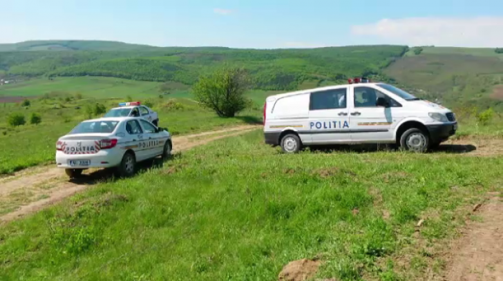 Crimă oribilă în Bacău! Trei tineri au omorât în bătaie un bărbat, apoi l-au abandonat 