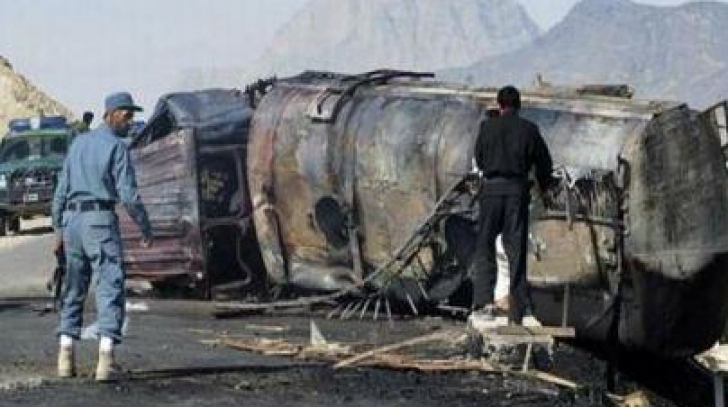 Accident tragic în Zabul! 35 de persoane au murit în urma impactului între un autocar și un camion 