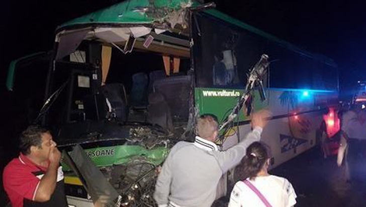 Accident cu autobuze în Arges / Foto: Argesplus.ro