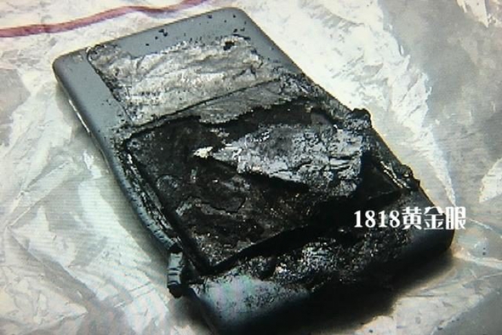 Incident bizar: un telefon mobil explodează în buzunarul proprietarului, rănindu-l grav 