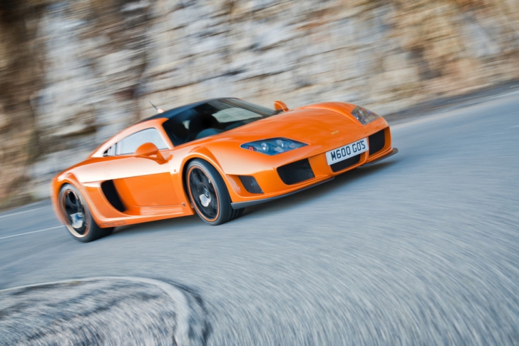 Top 10 cele mai rapide mașini din lume. Îți taie respirația