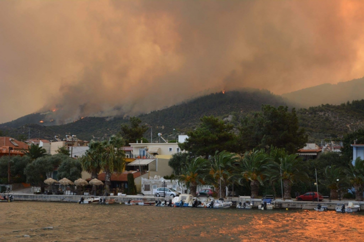 Grecia – Stare de urgență determinată de incendii pe insula Thasos