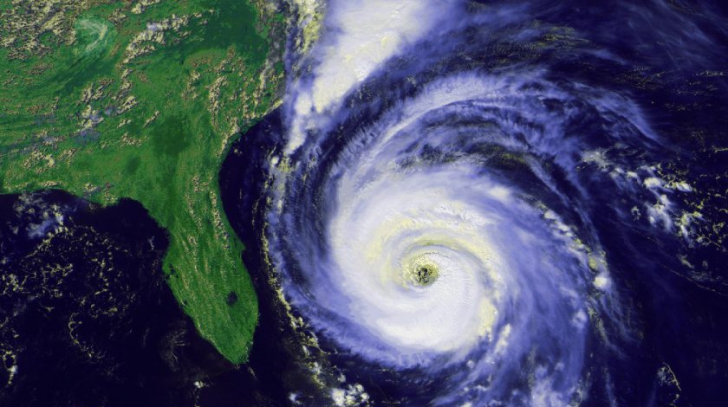 Uraganul Nicole ameninţă cu un nou dezastru, imediat după Matthew 