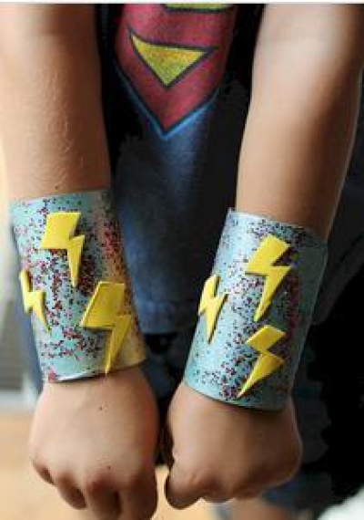 Obişnuiţi să aruncaţi cartonul de la hârtia igienică? Iată la ce poate fi folosit!