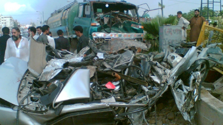 Cel puţin 30 de morţi, în urma unui grav accident rutier în Pakistan