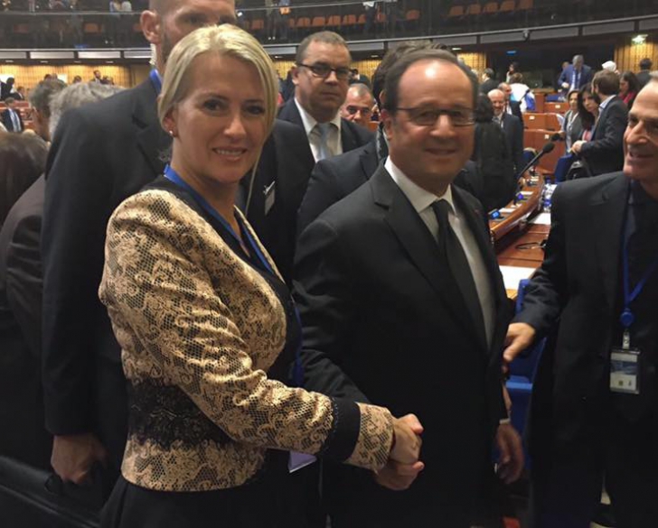 Hollande, la Consiliul Europei: Este prima vizită a unui președinte francez, după 1997