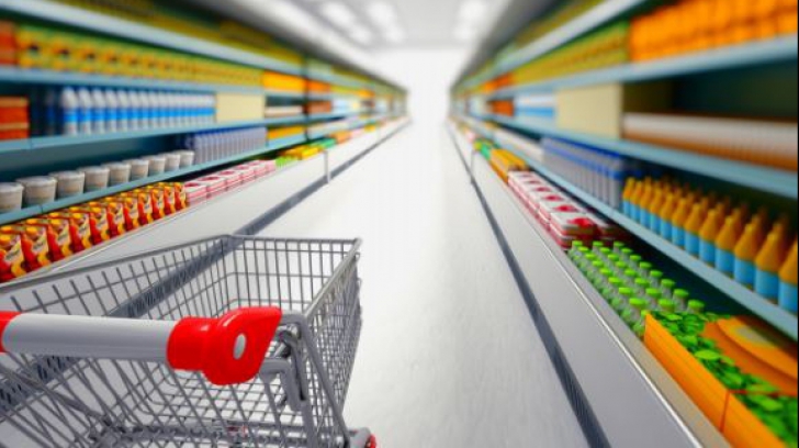 Atenție la alimentele cumpărate din supermarket. Ce s-a descoperit în cazul a 74% din ele 