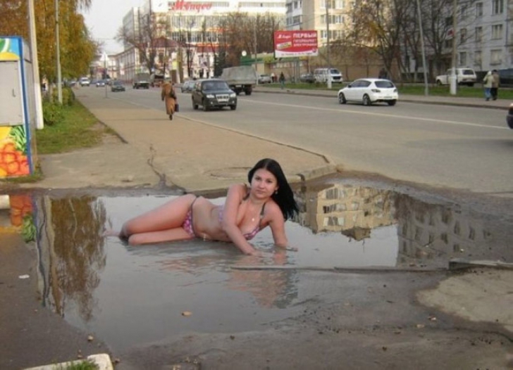 O să mori de râs! Cele mai penibile poze de pe site-urile de matrimoniale din Rusia