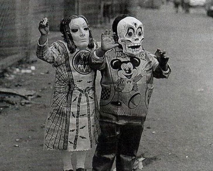 Halloween 2016. Costumele anilor '20 arătau înspăimântător 