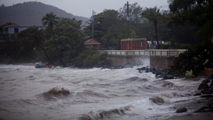 Taifunul Sarika în Filipine: Peste zece mii de oameni și-au părăsit locuințele