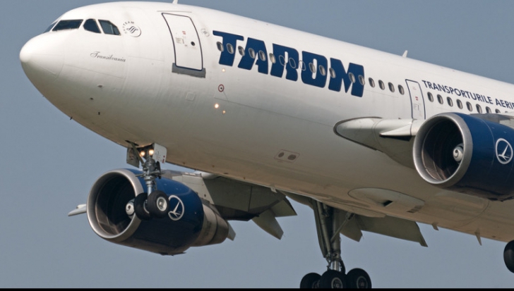 Noi probleme cu avioanele Tarom. Pasageri blocați pe aeroportul Otopeni