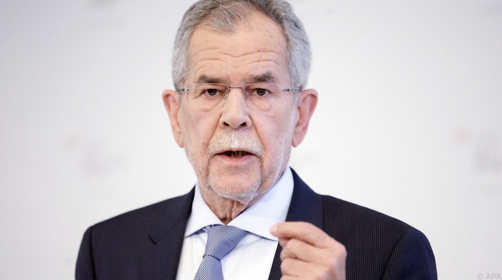 Austria este în alertă! Unul dintre cei doi candidaţi la preşedinţie, în pericol de moarte 