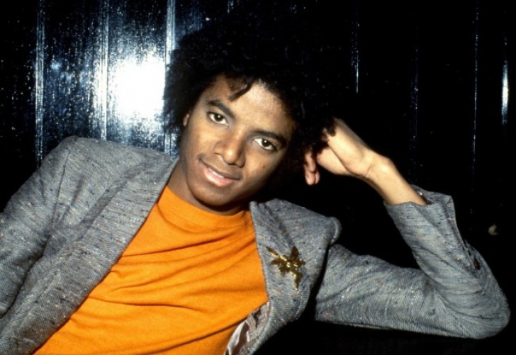 Incredibil: cum ar fi arătat Michael Jackson la 50 de ani, dacă nu făcea nicio operaţie estetică