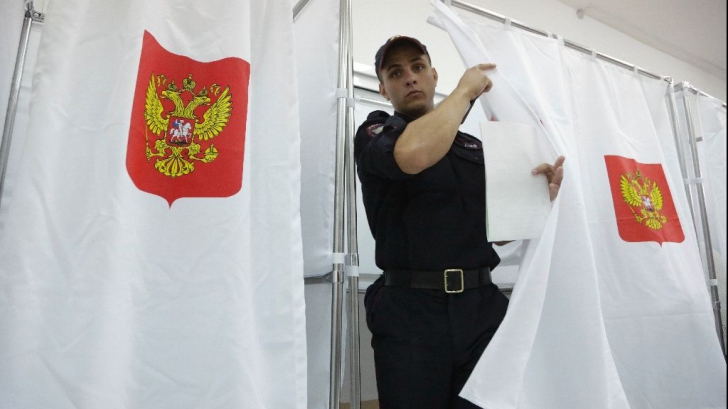 Poliția a găsit dovezi de fraude la alegerile parlamentare din Rusia