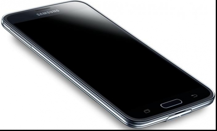 Mare promotie inainte de Black Friday 2016 - eMAG are reduceri la telefoanele Samsung