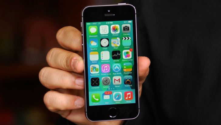 Black Friday 2016 iPhone 5S - costa doar 899 de lei. Cum sa prinzi oferta primul