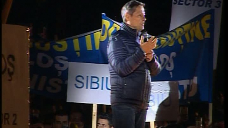 Dacian Cioloș, la mitingul PNL: Lipsa implicării naște monștri. Să nu mai așteptăm lideri mesianici