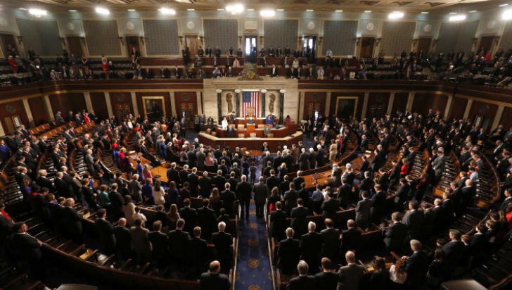 Republicanii își mențin majoritatea în Camera Reprezentanților și în Senat