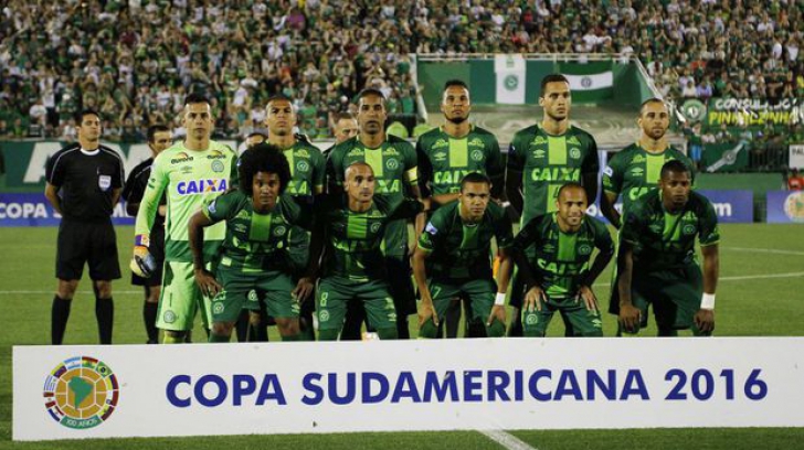 Lumea fotbalului, distrusă după tragedia echipei Chapecoense. Mesajul cluburilor mari din Europa