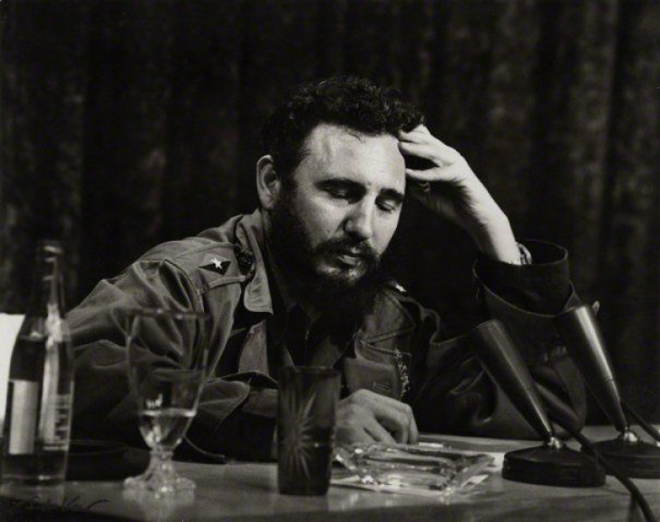 Cele mai bizare modalităţi prin care CIA ar fi încercat să îl asasineze pe Fidel Castro 