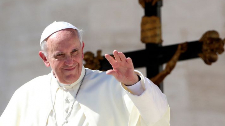 Papa Francisc: Toți preoții catolici pot ierta păcatul avortului   