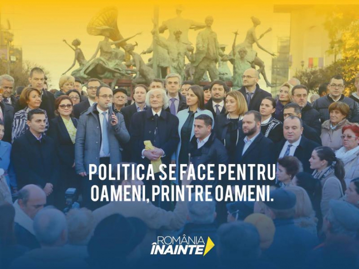 Gafă PNL. Fotografie de grup cu Farfuridi, Brânzovenescu şi Caţavencu în spatele liberalilor 