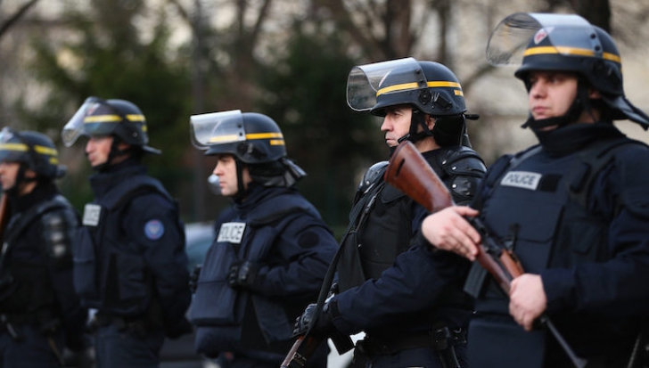 ATENTAT &icirc;n Amsterdam. Cel puţin trei persoane rănite