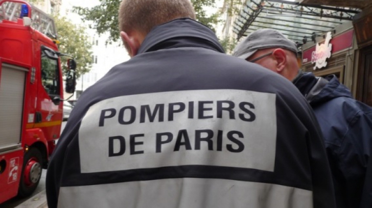 Panică la Paris: aproximativ 400 de persoane, evacuate în urma unui incendiu