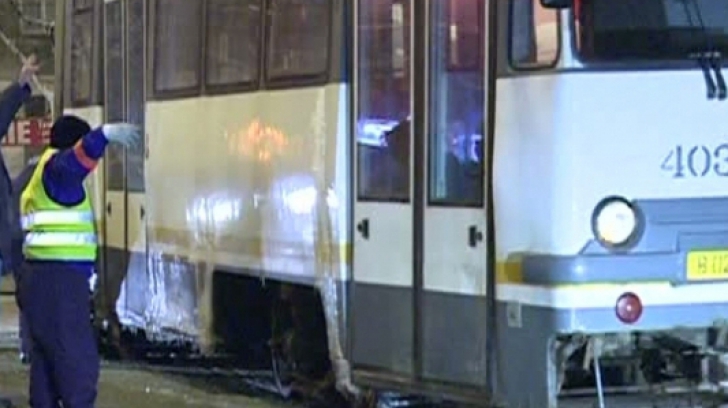 Un tramvai a deraiat miercuri seară în București