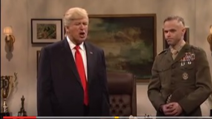 VIRAL. Donald Trump, parodiat de Alec Baldwin după ce a câştigat alegerile: "Google...ce este ISIS?"