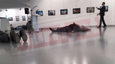 Ambasadorul Rusiei în Turcia, ucis într-un atac la Ankara. Imagini cu puternic impact emoţional