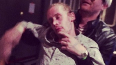 Macaulay Culkin, la 36 de ani, a jucat în continuarea seriei "Singur acasă". Filmul acum e MACABRU