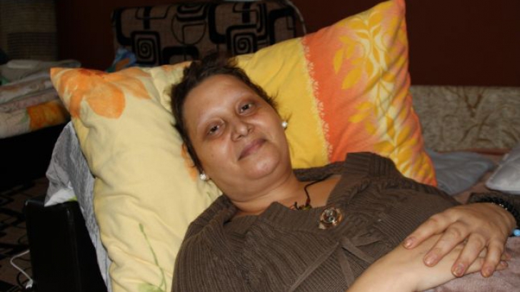 O femeie din Bistriţa a murit de cancer cu banii de tratament păstraţi în buzunarul Bisericii