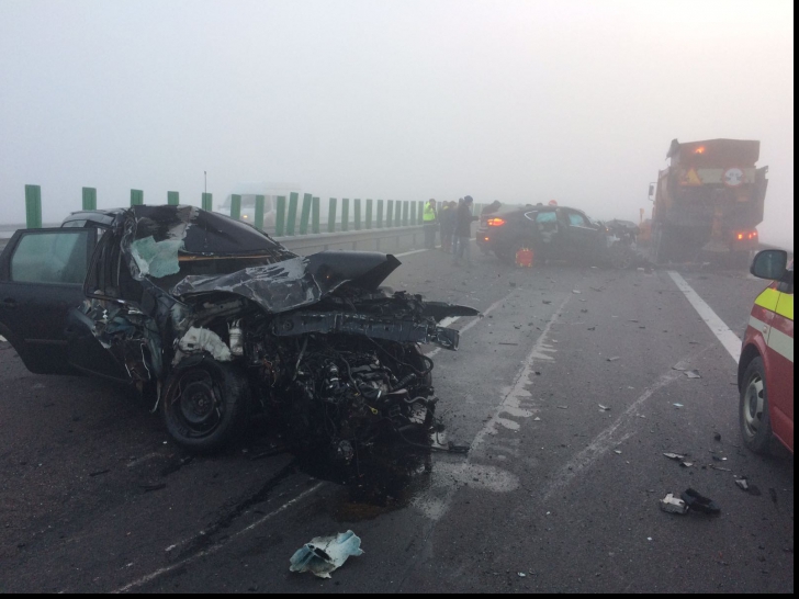 Accident cu trei răniți pe Autostrada Soarelui(GALERIE FOTO)