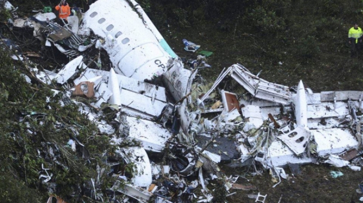 Cad primele capete în urma tragediei aviatice din Columbia. Șeful companiei aeriene, arestat