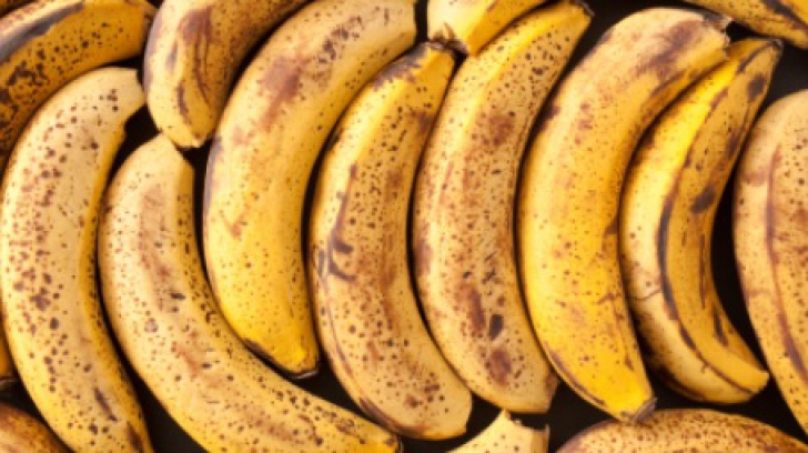 Ce greșeli faci când mănânci banane și cum te pot îmbolnăvi