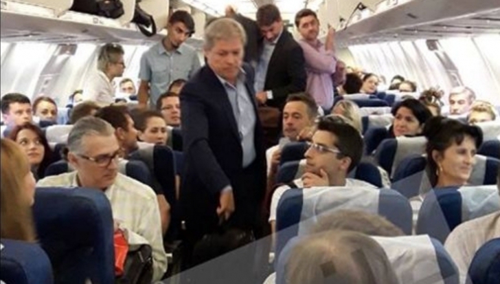 Dacian Cioloș, în avion