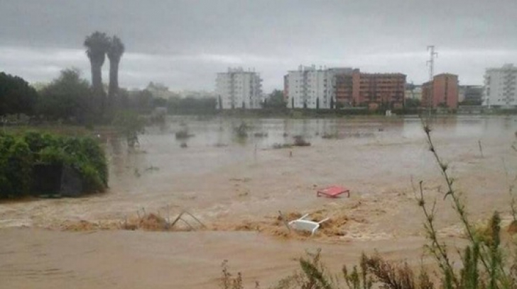 Este oficial! MAE confirmă că o româncă a murit în inundaţiile din oraşul Estepona 