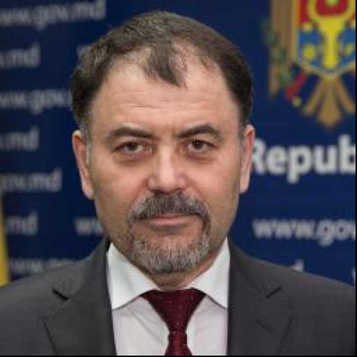 Președintele rusofon al Republicii Moldova l-a demis pe ministrul Apărării