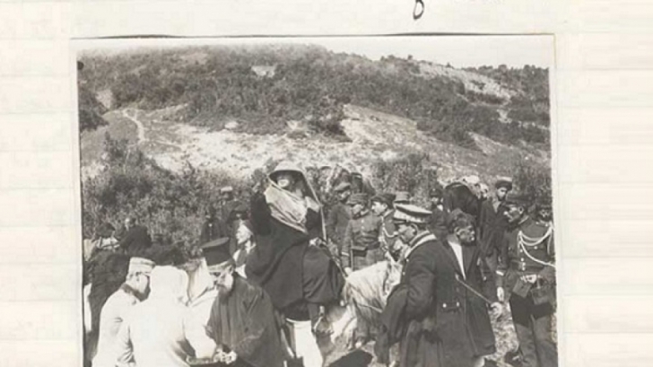 Regina României a intrat în „mănăstirea interzisă femeilor”. Ce lucru uluitor s-a întâmplat apoi