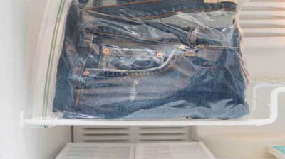 Şi-a băgat o pereche de blugi &icirc;n congelator