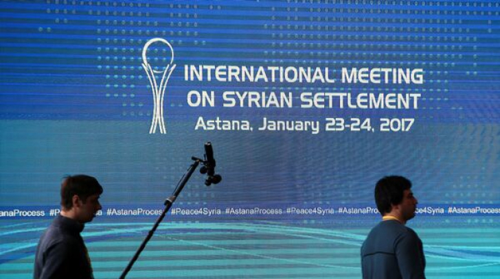 A început prima zi a negocierilor directe între rebelii sirieni și regimul de la Damasc, la Astana 