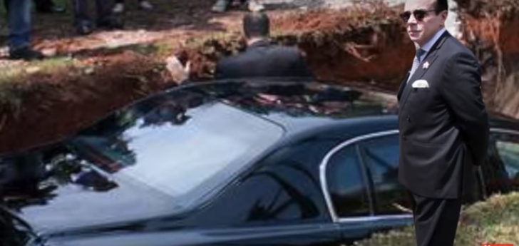 Bentley de 400.000 de euro, îngropat, dar de ce este mai şi înfricoşător