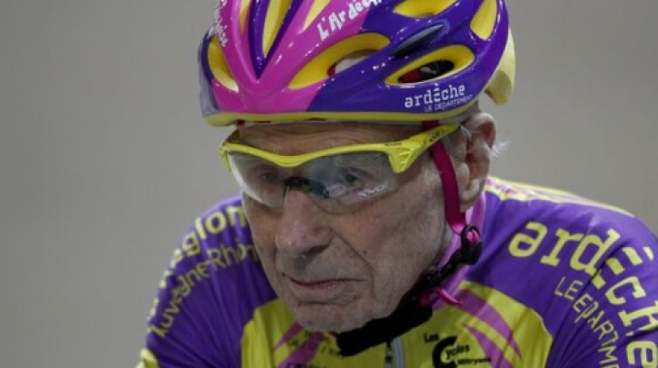 Performanţă rară: a pedalat 22,5 km la 105 ani