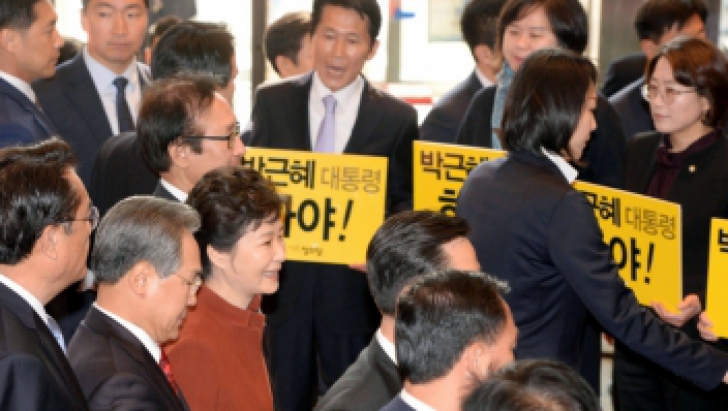Scandal de corupție în Coreea de Sud. Ce intenţionează să facă Partidul Conservator?