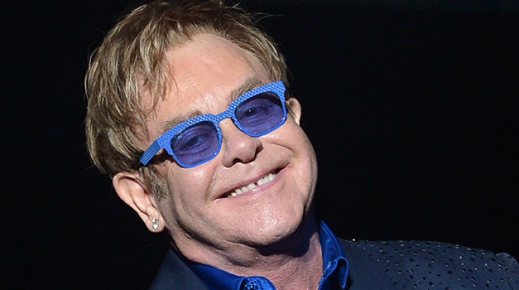 Elton John, SPITALIZAT după ce a contractat o infecție neobișnuită! Concertele artistului, anulate